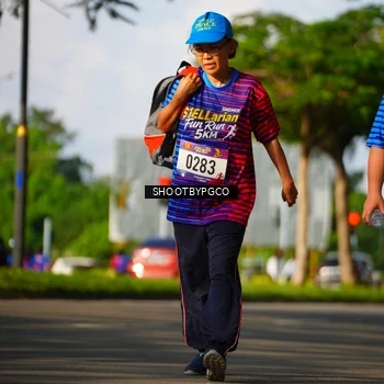 Runner Photo 8046809