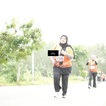 Runner Photo 8046839