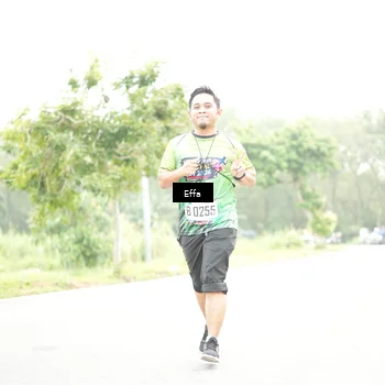 Runner Photo 8046905