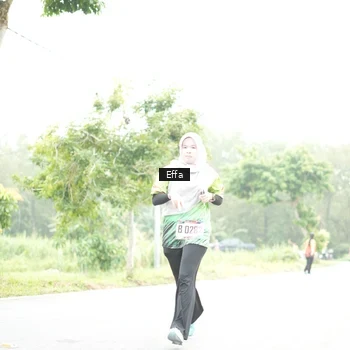 Runner Photo 8046919