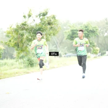Runner Photo 8046958
