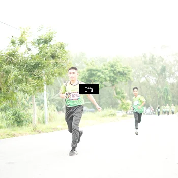 Runner Photo 8047013