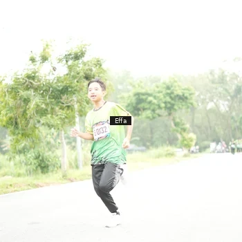 Runner Photo 8047015