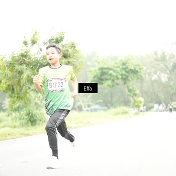 Runner Photo 8047022