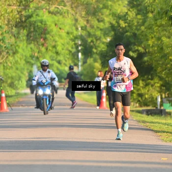 Runner Photo 8047027