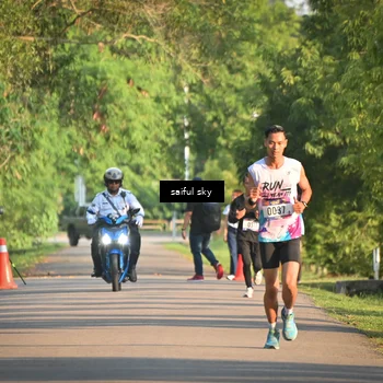 Runner Photo 8047028