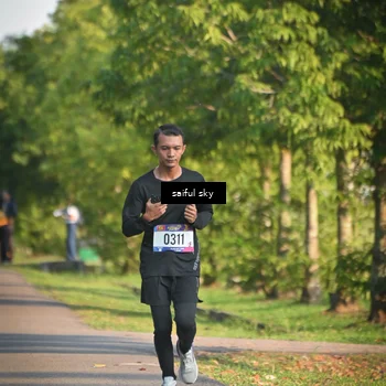Runner Photo 8047064