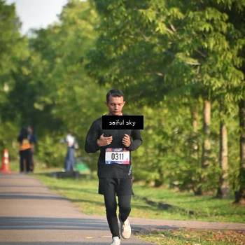 Runner Photo 8047066