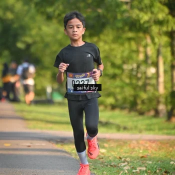 Runner Photo 8047128