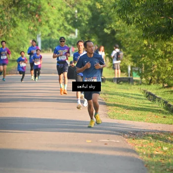 Runner Photo 8047144