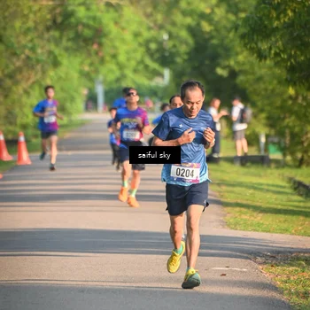 Runner Photo 8047158