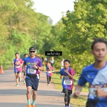 Runner Photo 8047169