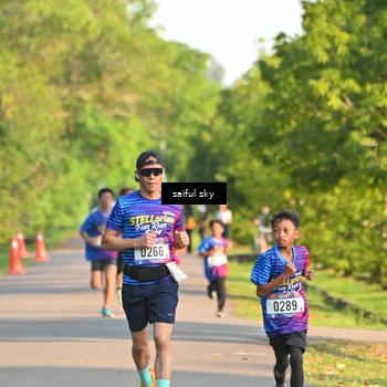 Runner Photo 8047180