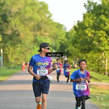 Runner Photo 8047184