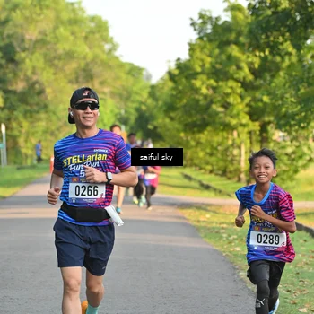 Runner Photo 8047194
