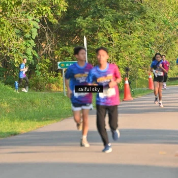 Runner Photo 8047252