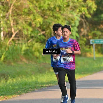 Runner Photo 8047255