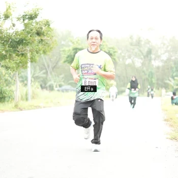 Runner Photo 8047263