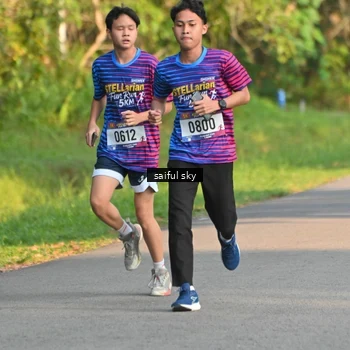 Runner Photo 8047264