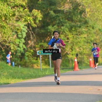 Runner Photo 8047268