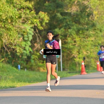 Runner Photo 8047271