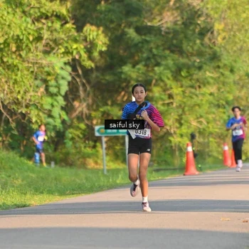 Runner Photo 8047272