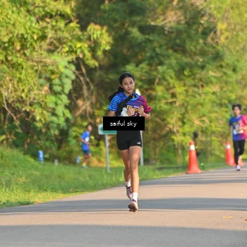 Runner Photo 8047273