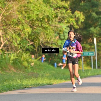 Runner Photo 8047280