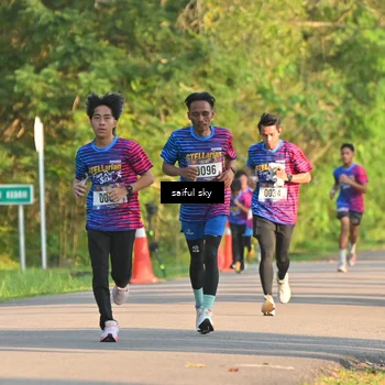 Runner Photo 8047306