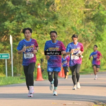 Runner Photo 8047310