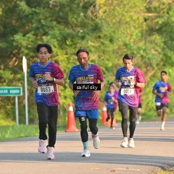 Runner Photo 8047312