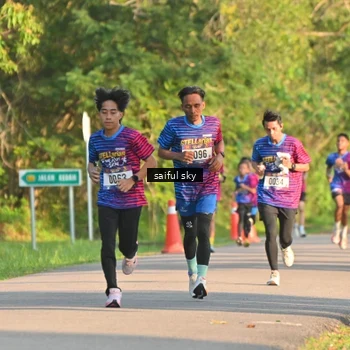 Runner Photo 8047313