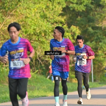 Runner Photo 8047335