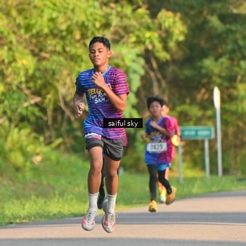 Runner Photo 8047341