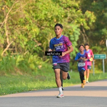 Runner Photo 8047350