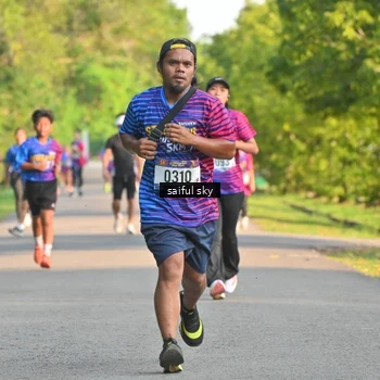 Runner Photo 8047355