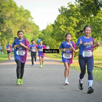 Runner Photo 8047367