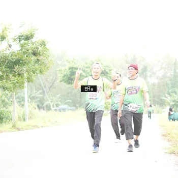 Runner Photo 8047369