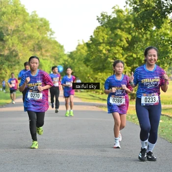 Runner Photo 8047371