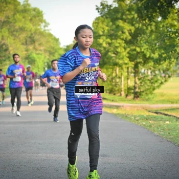 Runner Photo 8047376
