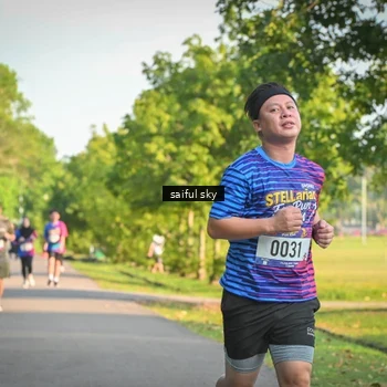 Runner Photo 8047384