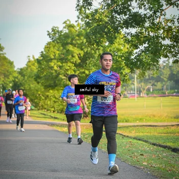 Runner Photo 8047403