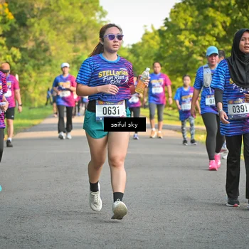 Runner Photo 8047536