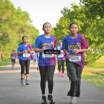 Runner Photo 8047540
