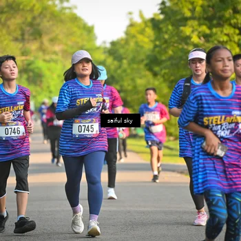 Runner Photo 8047559