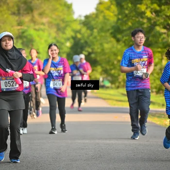 Runner Photo 8047560