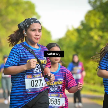Runner Photo 8047603