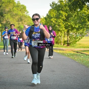 Runner Photo 8047607