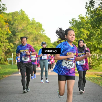 Runner Photo 8047608