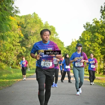 Runner Photo 8047611